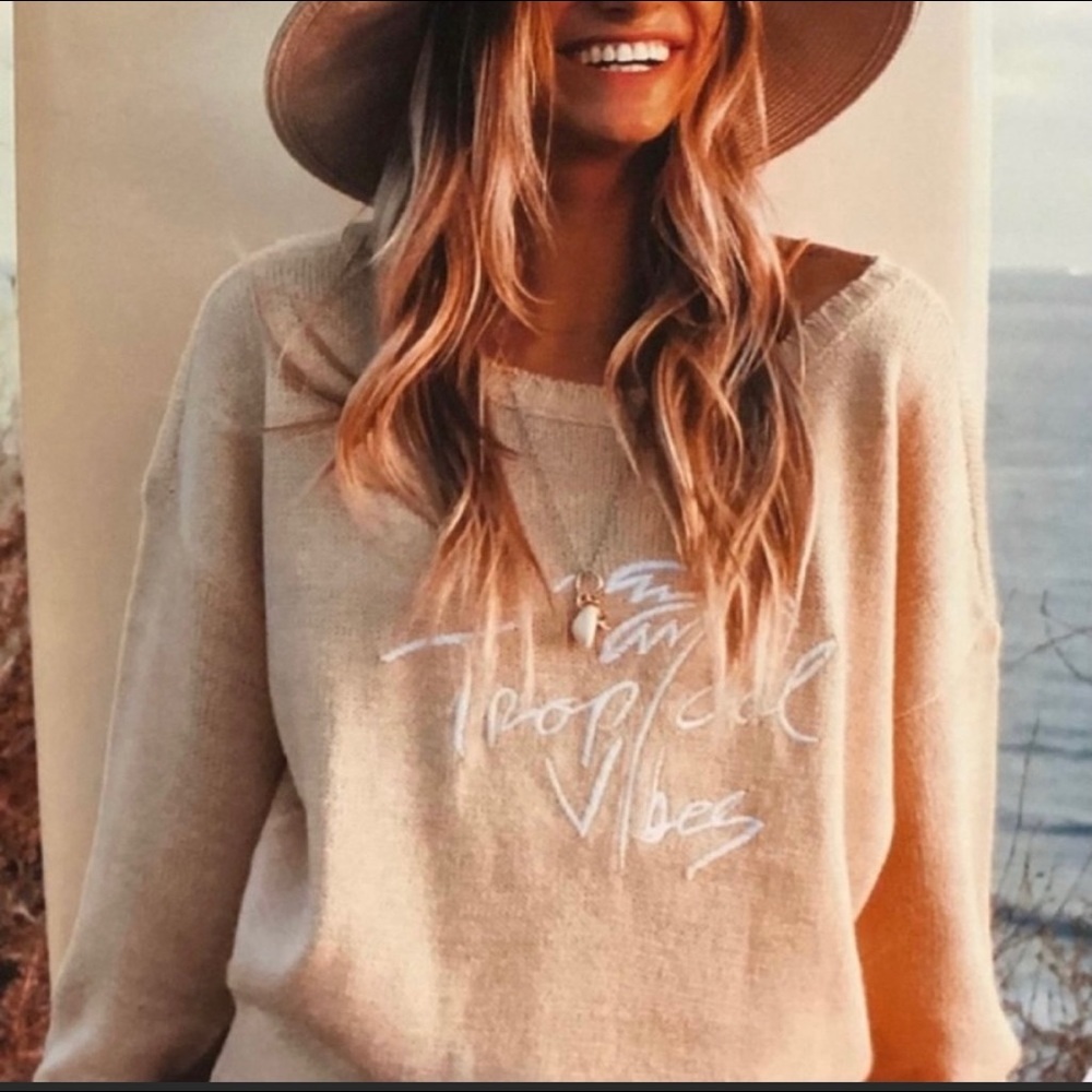 Goldfish Kiss for Beachly Woman’s Sweater